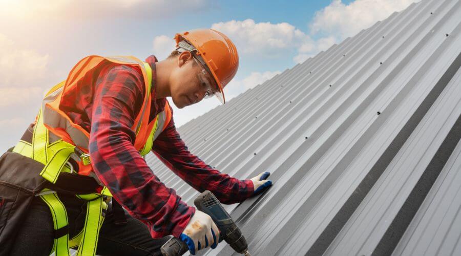 GAF certified roofer in Mendenhall, MS